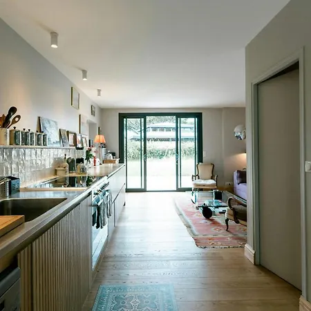 Peaceful Estate Between Bordeaux And San Sebastian *